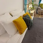 Gold Class Ams 아파트