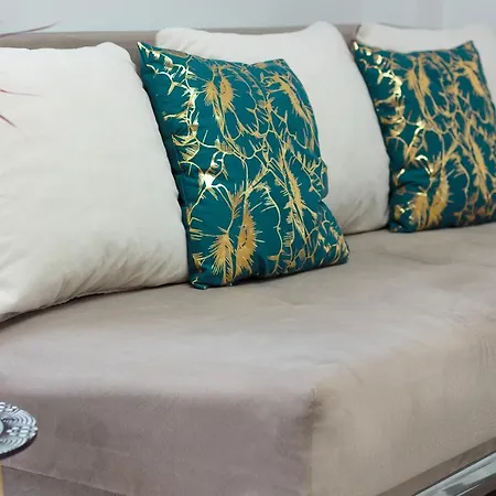 Apartment Gold Class Ams *