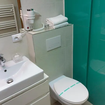 Apartment Gold Class Ams *